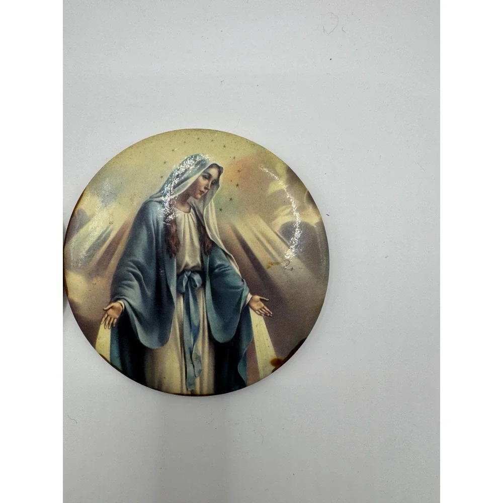 Lot 2 Vintage Catholic Religious Magnets‎ Nativity Virgin Mary Made Taiwan 3in